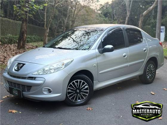 PEUGEOT 207 1.4 XR PASSION 8V FLEX 4P MANUAL